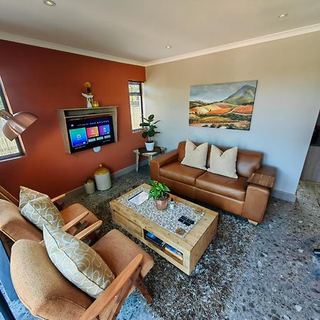 Karibu Self-Catering Accommodation Hermanus Kültér fotó