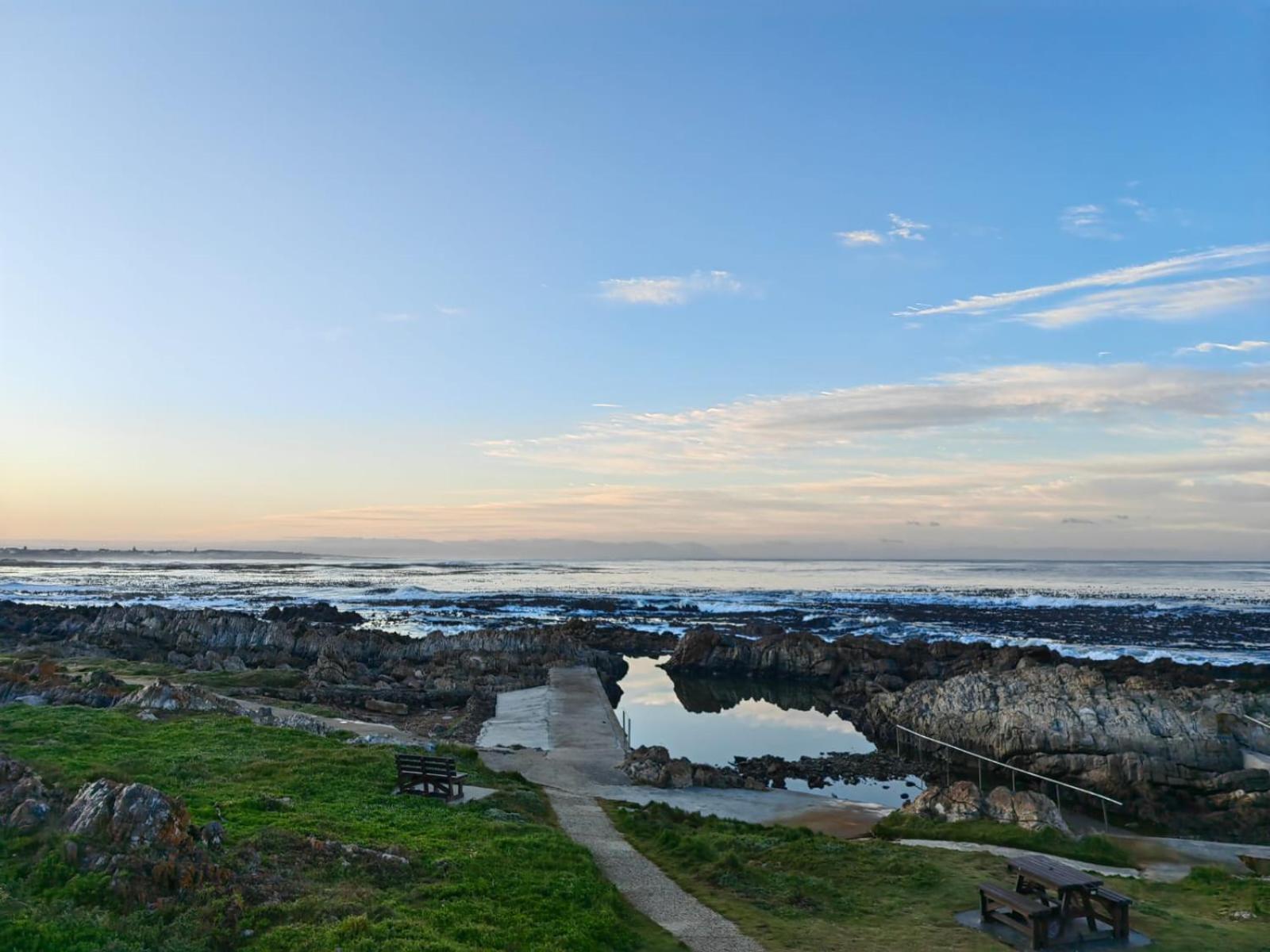 Karibu Self-Catering Accommodation Hermanus Kültér fotó